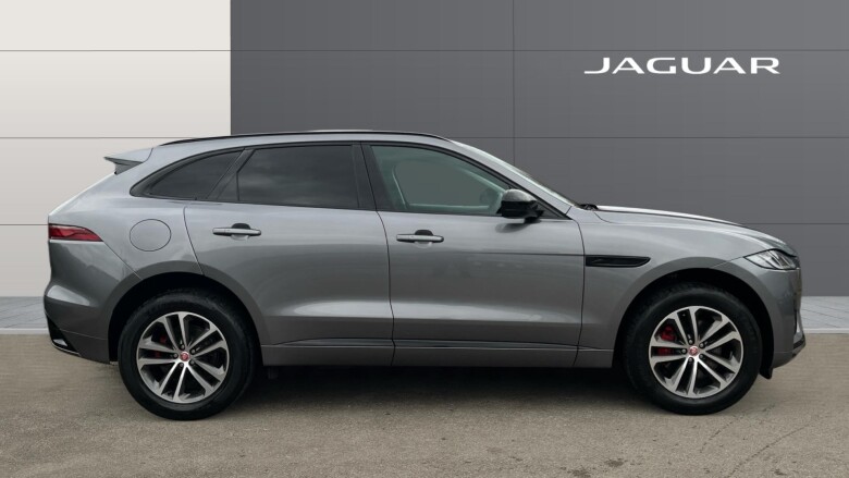 Jaguar F-Pace 2.0 D200 R-Dynamic Black 5dr Auto AWD Diesel Estate